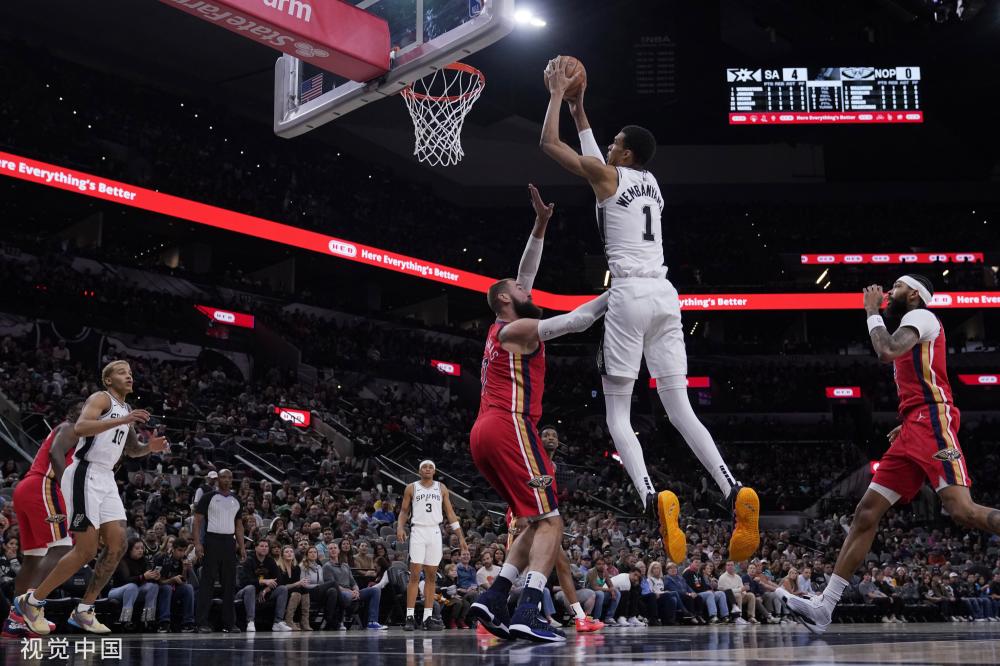 他始终保持 他始终保持